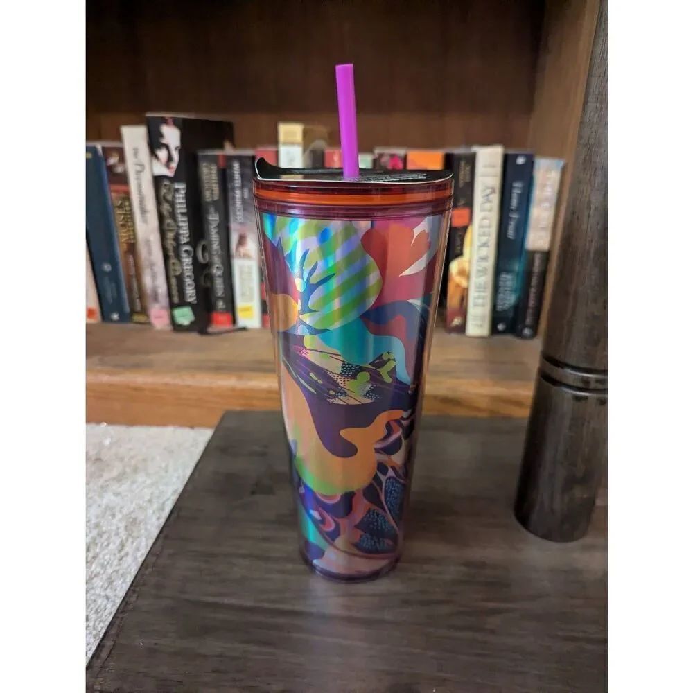 Starbucks 2024 Summer Butterfly Silicone Straw Topper Venti Cold Cup